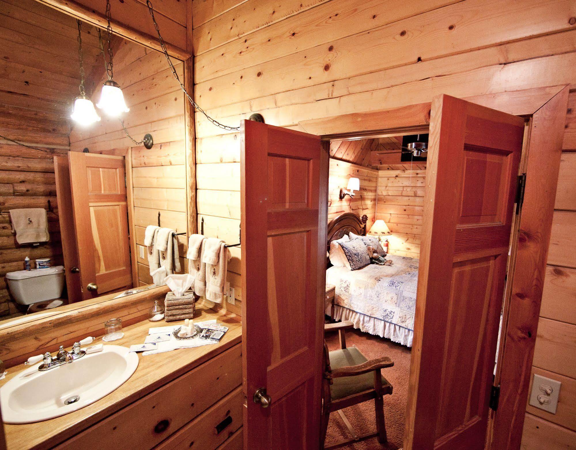 The Inn At Fawnskin Εξωτερικό φωτογραφία